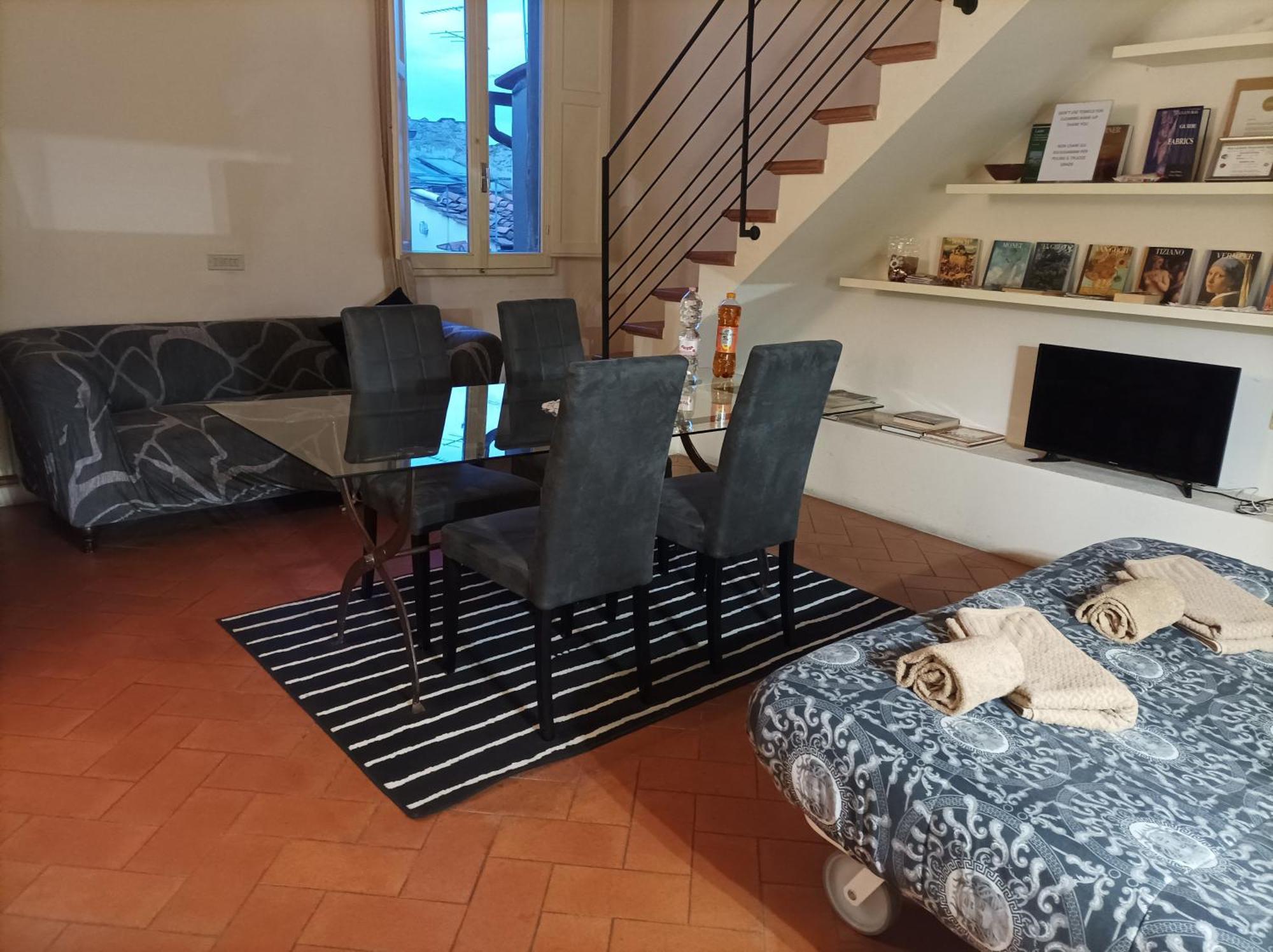 Panoramic Suite Near Duomo And Station Florencia Exterior foto