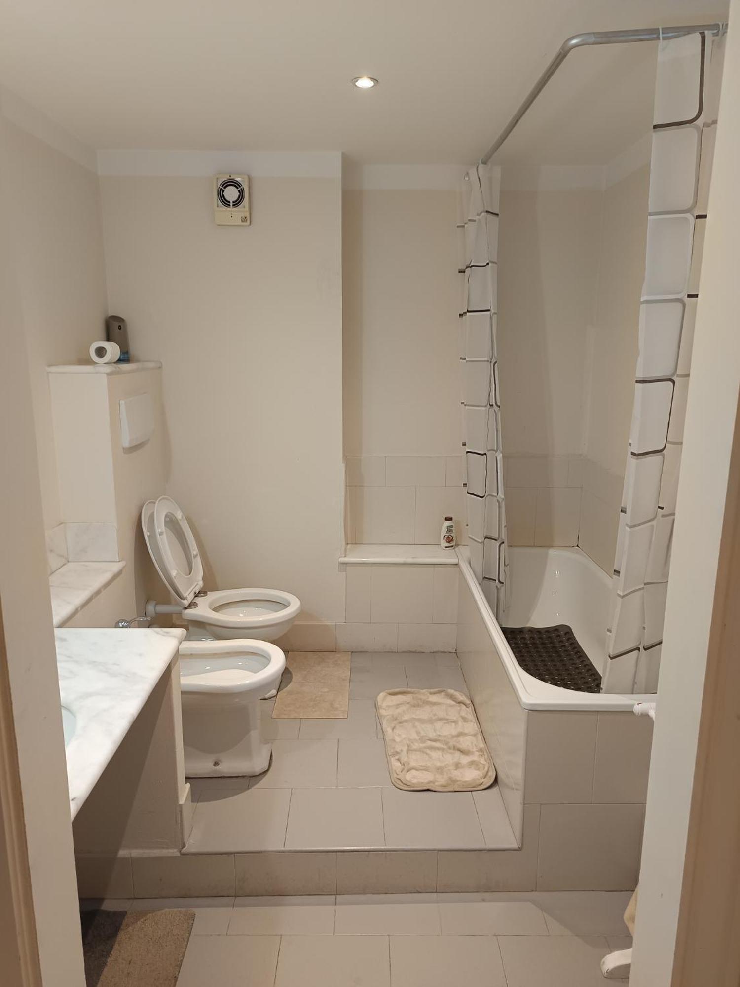 Panoramic Suite Near Duomo And Station Florencia Exterior foto