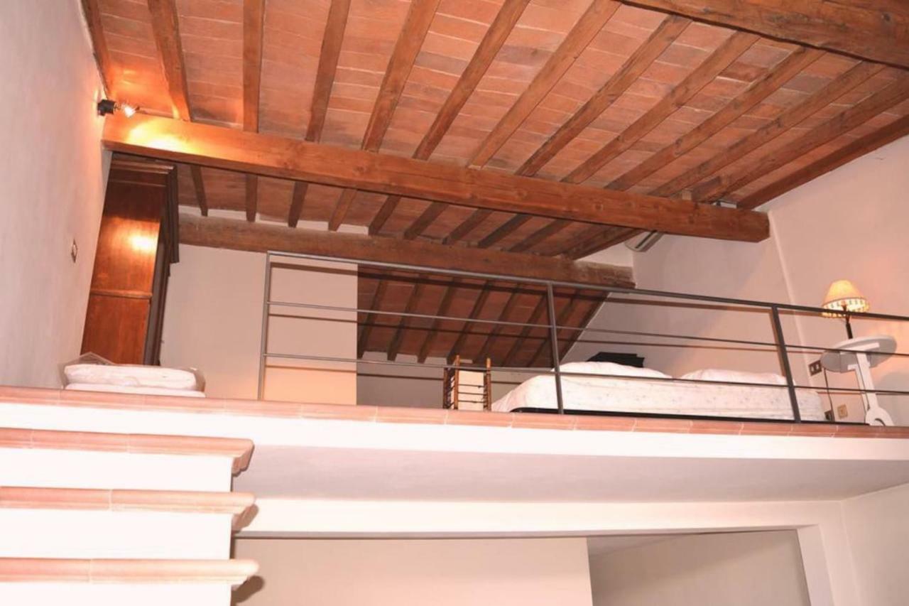 Panoramic Suite Near Duomo And Station Florencia Exterior foto